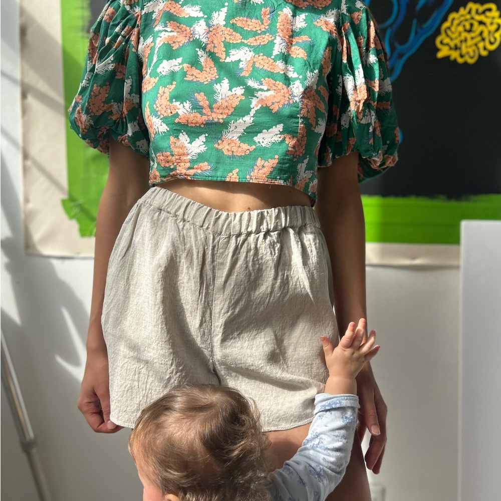 Green Floral Puff Sleeve Crop Top